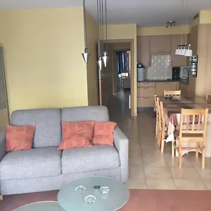 https://centraal-gelegen-app-met-lateraal-zeezicht.bruges-hotels.info