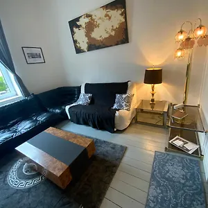 https://cozy-studio-near-nato.brusselshotelsbook.com